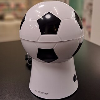 Popkorna mašīna &copy; © Goethe-Institut Riga Popkorna mašīna