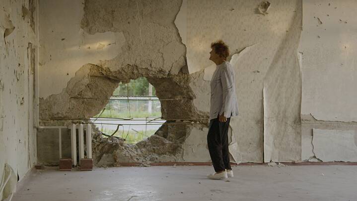 Liudmyla Mefodiivna in “Traces”. Director: Alisa Kovalenko, Marysia Nikitiuk