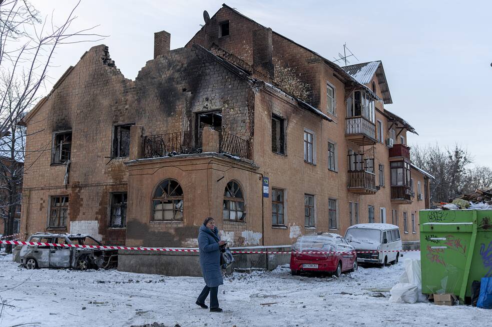 Důsledky masivního ruského ostřelování na levém břehu Kyjivu