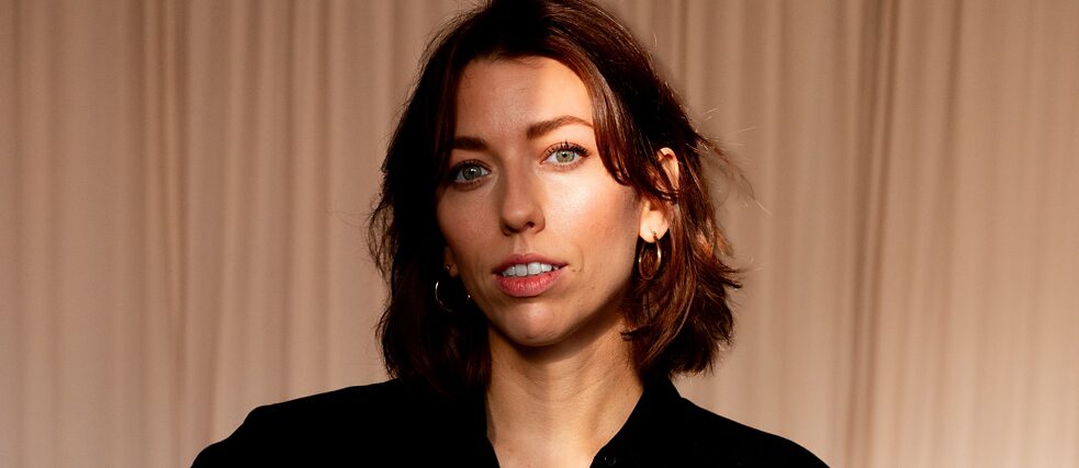 Portræt af den tyske forfatter Anne Sauer. 