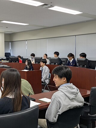 PASCH模擬裁判「ピーターと狼」