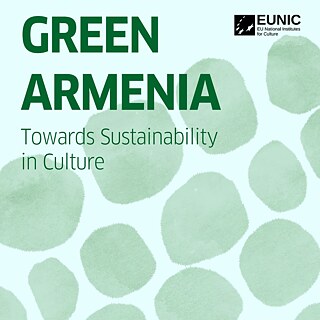 Grünes Visual mit dem Titel