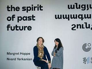 Künstlerinnen Margret Hoppe und Nvard Yerkanyan