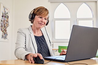 Honorarlehrkräfte Online