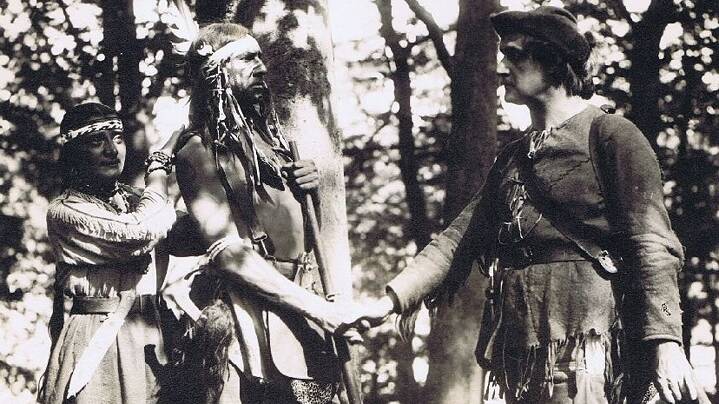 "Calzas de cuero" (1920), uno de los primeros westerns producidos en Alemania. Bajo la dirección de Arthur Wellin actuaron Emil Mamelok y el entonces poco conocido Bela Lugosi.