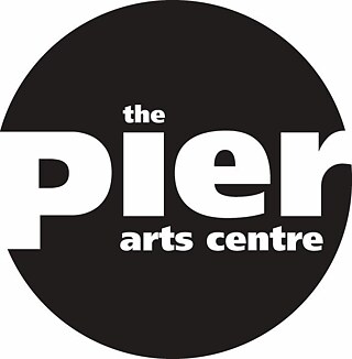 Pier Arts Centre logo