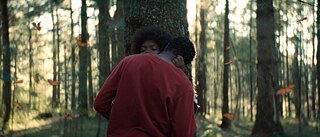 Nehemie Bastien y Faustin Pierre en "El Jardín que soñamos" de Joaquín del Paso.