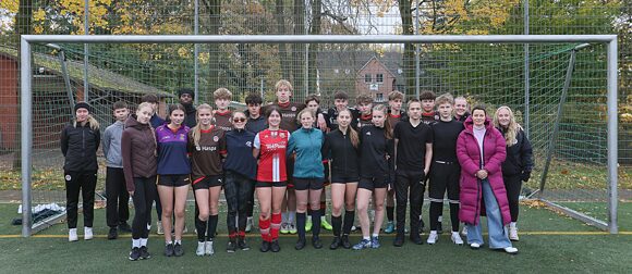 Youth Exchange St. Pauli Footballcamp