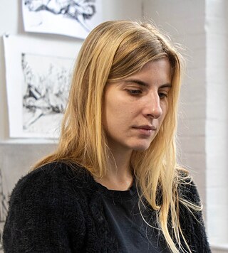 artist photo of Sylvia Mayer