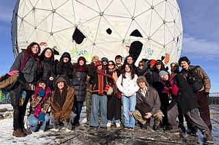 Le groupe d'étudiant.e.s au Teufelsberg