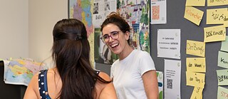 Students enthusiastically learning German