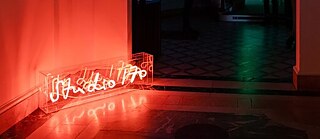 red neon Studio 170 light