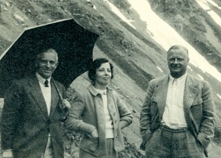 Three people in the 1920 in the Swiss alps