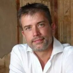 Porträt Gabriel Zuchtriegel