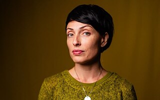 Olga Birzul ist Filmkuratorin, Kulturmanagerin, Koordinatorin für Projekte im Bereich der Kulturdiplomatie und Förderin der Filmbildung. 