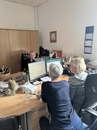 Lejla Babovic during her job shadowing at RTV Slovenia 