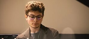 Mikhail Krasnenker –  Klavier Solo Recital