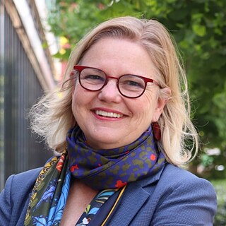 Foto von Dr. Andrea Zell Cultural Programs Director 2026