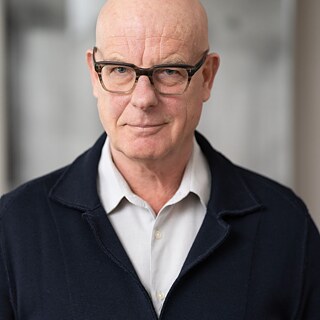 Porträtfoto von Jochen Buchsteiner
