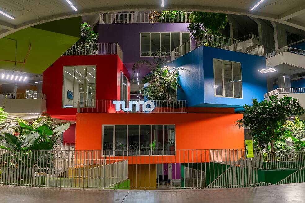 2023 wird die Pyramide neu eröffnet, als Tech-Hub. Seitdem sind in der Pyramide Start-Ups, Investoren und Co-Working-Büros untergebracht. Ein Großteil der Pyramide wird von der Bildungsorganisation Tumo Tirana belegt, die Jugendliche in neuen Technologien ausbildet.