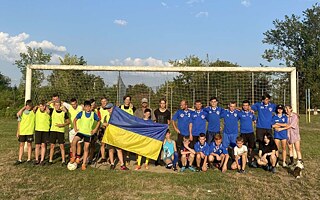 Der erfahrene Trainer Wassyl und seine Schützlinge, Dorf Pischtschana in der Oblast Odesa.