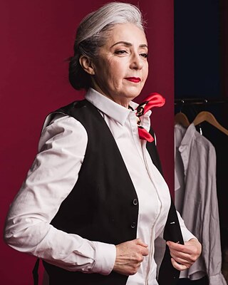 Valentyna Ivanova během focení s Inhou Šakarjan se stylistou a vizážistou.