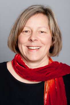 Porträtfoto von Andrea Thierfelder