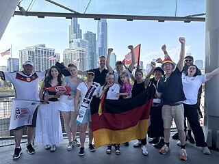 The team of the Goethe-Institut Chicago before the friendly match Germany vs. USA in Chicago