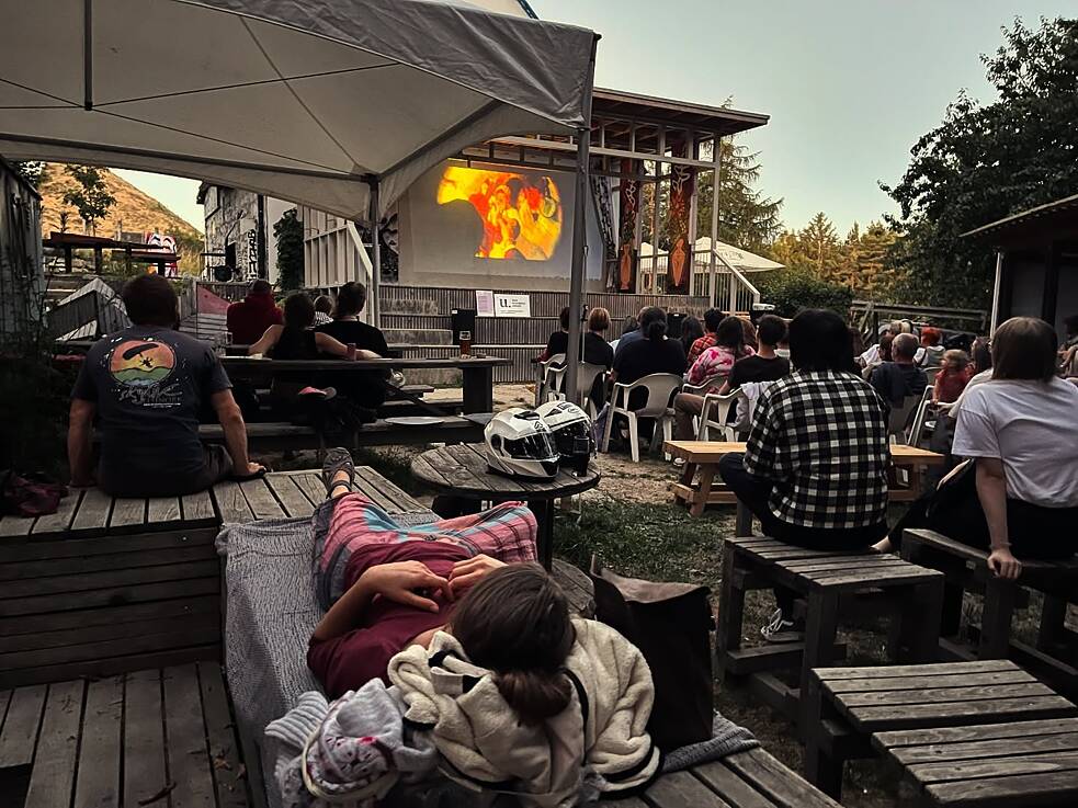 Hájovňa, Filmvorführung