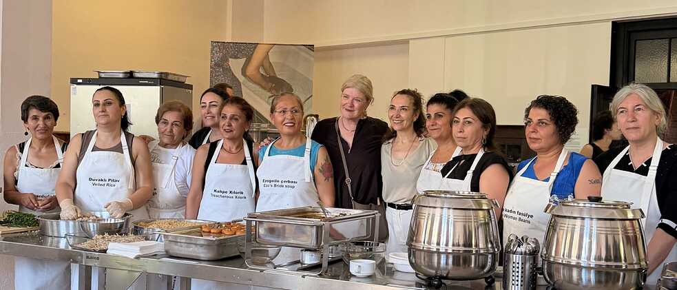 Hedwig Fijen, Director Manifesta (6th from right), the artist Mehtap Baydu (5th of right) and the cooking collective of her performance  Analı Kızlı – With Mothers and Daughters, Gethsemane, Bochum, Manifesta 16 Ruhr