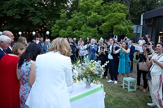 75 Goethe-Institut: Tortenanschnitt beim Festakt 
