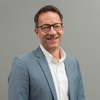 Dr. Ingo Schöningh