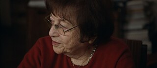 Szene aus dem Film „Irena“: Irena Veisaitė im Gespräch