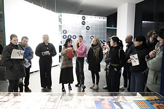 Ausstellungseröffnung: Führung durch die Kuratorinnen Cream Cake und Li Yang