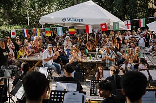 Arraial Alemão: Publikum Garten