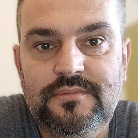  Dragan Komadina