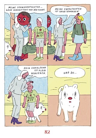 Comicseite mit vier Panels. Die Mutter begrüßt nacheinander die Familienmitglieder und kommentiert deren Erscheinung. Zu lesen sind folgende Sprechblasen: „Meine Schwiegertochter … ganz zerknittert von der Fahrt“, „Meine Enkeltochter ist groß geworden“ und „Mein Enkelsohn ist klein geblieben“. Im letzten Panel blickt ein weißes Hündchen der Figur entgegen.