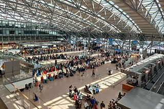 Abflughalle am Hamburger Flughafen