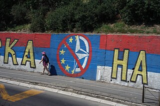 Graffiti v Bělehradě zaměřené proti EU a NATO