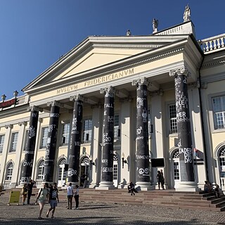  documenta und Museum Fridericianum