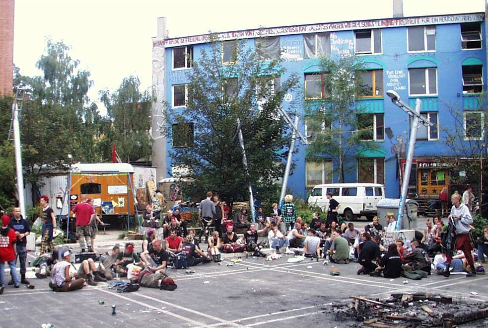 Punks en "los días del caos," en Hannover, en 2000