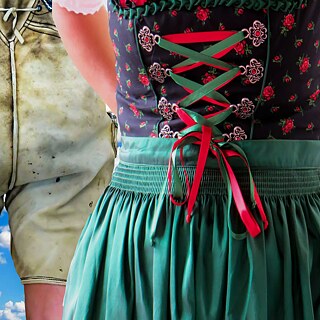 Dirndl und Lederhose