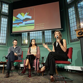 v.l.n.r.: Philipp Oehmke, Yousra Benfquih, Lauren Bastide