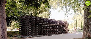 Das Bild zeigt das Holocaust Mahnmal am Place Carnot
