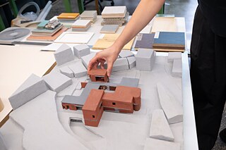IWMW Studio IV