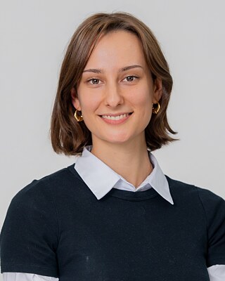 Elena Beste