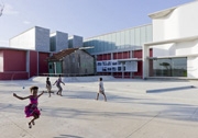 Galería de arte Red Location en  New Brighton, Port Elizabeth/Südafrika, Noero Wolff Architects; 