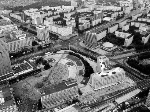 Trg Alexanderplatz (1997)