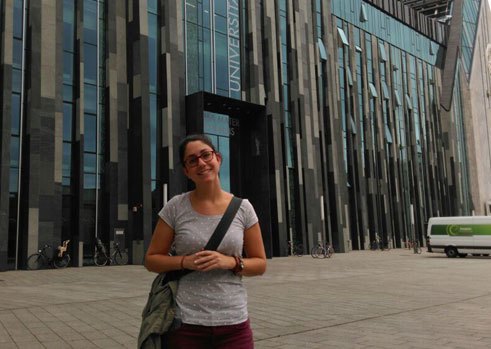 Julia Weißschädel, 25, DaF (Master) an der Universität Leipzig, Deutschland