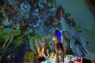 Liquid Loft/Chris Haring, Österreich: "Deep Dish"